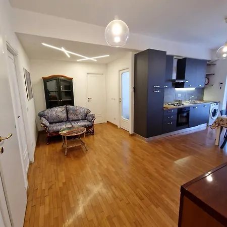 Апартаменты Ponte Lungo